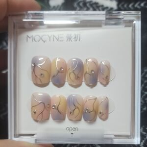 Mocyne Gradient Press-On Nails with Rhinestone Detail - Pastel Peach & Lavender